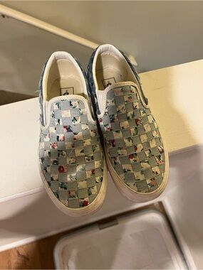 Slip-On Checkerboard Floral Canvas Sneakers - Light Blue
